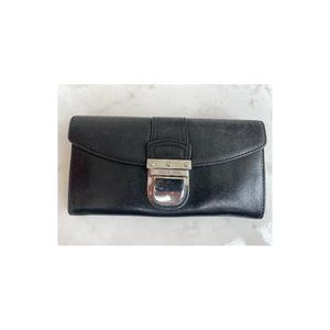 Micheal Kors Black Leather Buckle Wallet Clutch